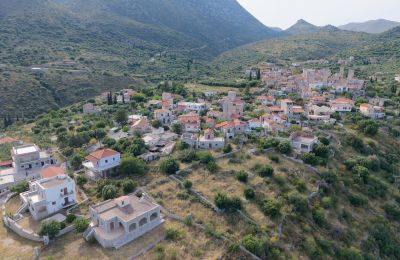 Historic tower for sale Flomochori, Peloponnese, Photo 6/12