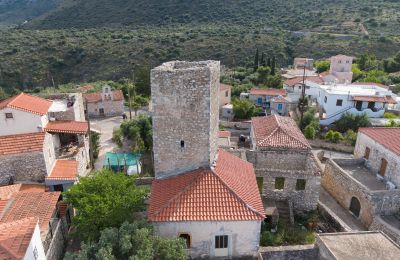 Historic tower for sale Flomochori, Peloponnese, Photo 2/12