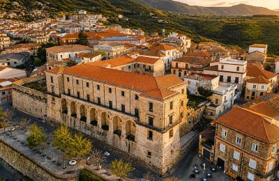 Castle for sale Nicotera, Calabria, Photo 1/35