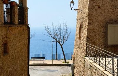 Castle for sale Nicotera, Calabria, Photo 34/35