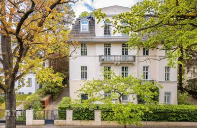 Historic estates, Period Apartment in a Manufacturer’s House in Berlin-Grunewald