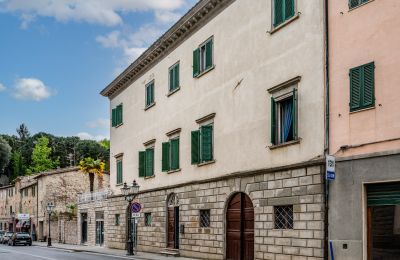 Urban palace Castelnuovo di Val di Cecina, Tuscany