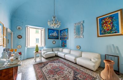 Urban palace for sale Castelnuovo di Val di Cecina, Tuscany, Photo 2/25