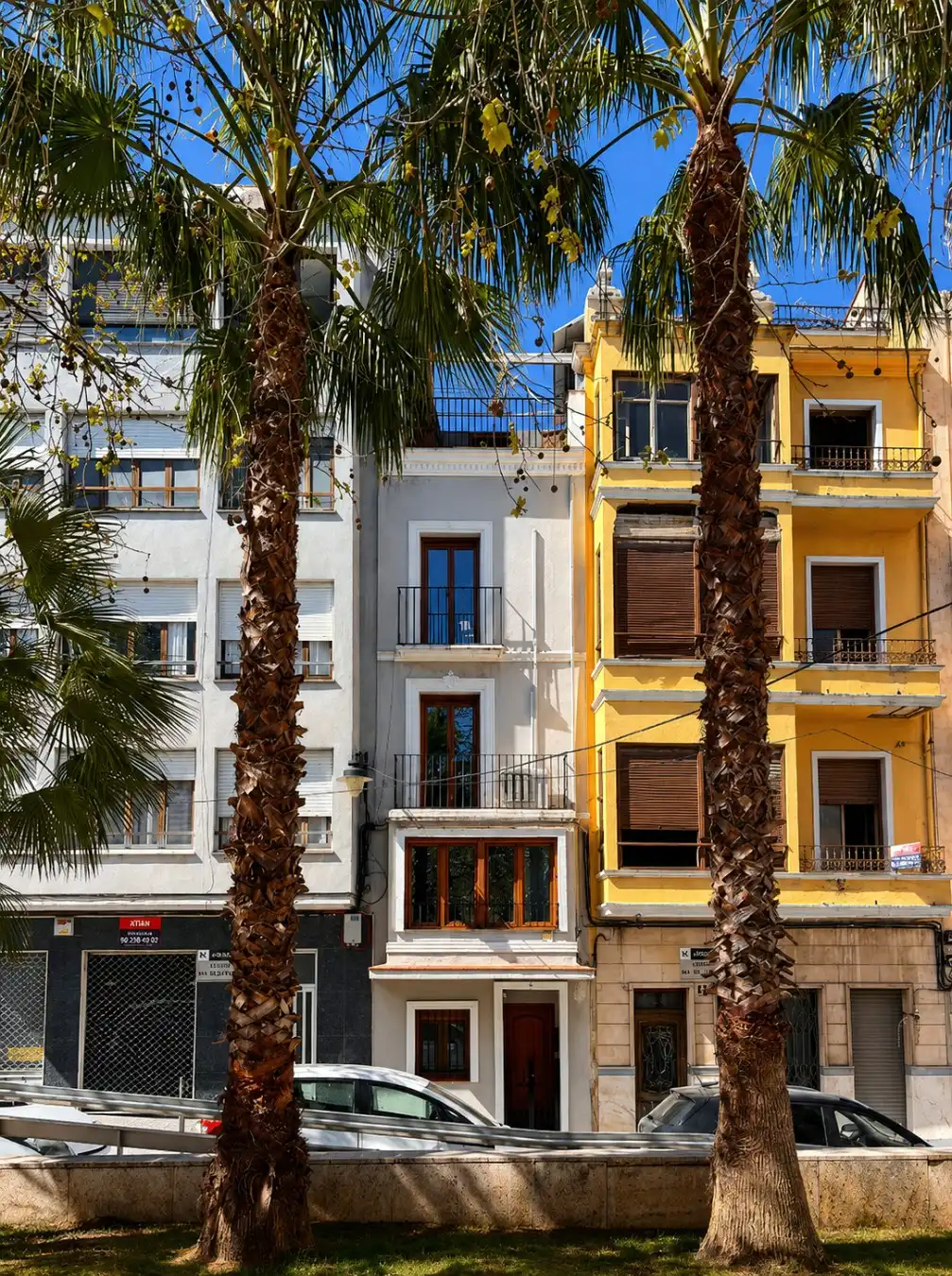Photos Historical five-story townhouse at Plaza de Santo Domingo