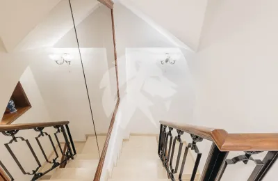 Townhouse for sale Ontinyent, Plaza Santo Domingo 4, Valencia, Grand staircase
