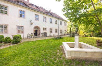 Historic estates, Schloss Neuenhagen - Renaissance estate near Berlin