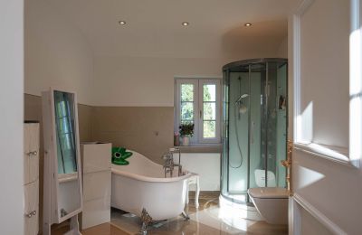 Castle for sale Baden-Württemberg, Bathroom