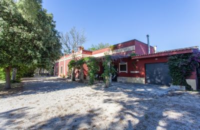 Country property for sale Francavilla Fontana, Apulia, Photo 1/30
