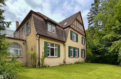 Historic estates, Reform-Era Country Villa Built in 1912 in Gadebusch
