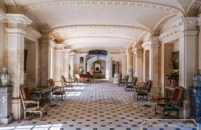 Castle for sale Angers, Pays de la Loire, Photo 3/10