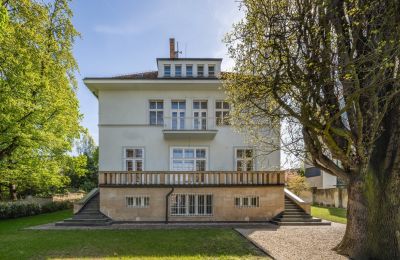 Historic estates, Residence in the Diplomatic Quarter of Prague-Bubeneč