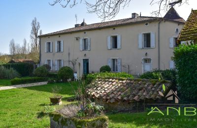 Manor house for sale Condéon, New Aquitaine, Photo 4/11