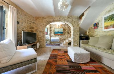 Historic property for sale Uzès, Occitania, Photo 14/41