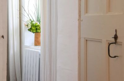 Historic property for sale Uzès, Occitania, Photo 22/41