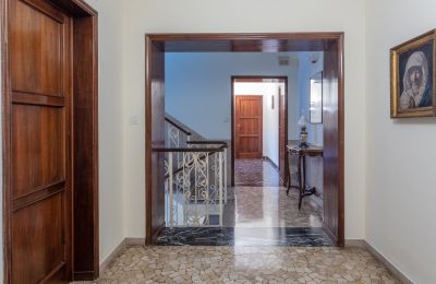 Historic Villa for sale Verbania, Piemont, Upper floor