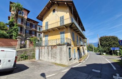 Farmhouse for sale Magognino, Piemont:  Exterior View