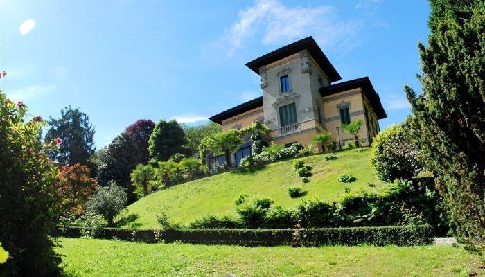 Historic Villa Stresa 2