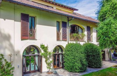 Historic Villa for sale Castelletto Sopra Ticino, Piemont, Photo 4/38