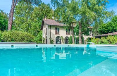Historic Villa for sale Castelletto Sopra Ticino, Piemont