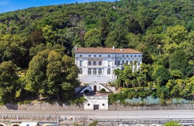Historic Villa for sale Belgirate, Piemont, Photo 4/50