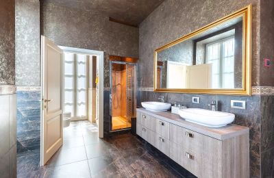 Historic Villa for sale Belgirate, Piemont, Photo 30/50