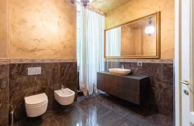 Historic Villa for sale Belgirate, Piemont, Photo 32/50