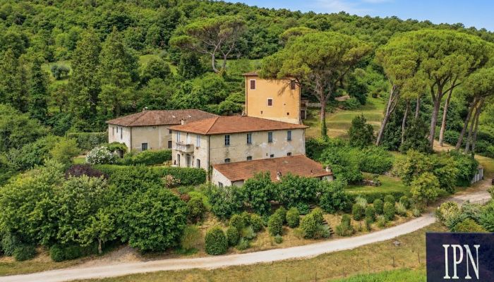 Period apartment in Pierantonio