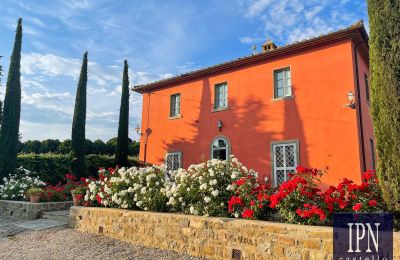 Period mansion for sale Cortona, Tuscany, Photo 64/66