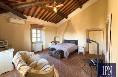 Period mansion for sale Cortona, Tuscany, Photo 51/66