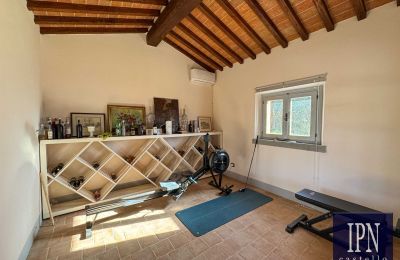 Period mansion for sale Cortona, Tuscany, Photo 57/66