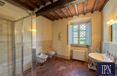 Period mansion for sale Cortona, Tuscany, Photo 42/66