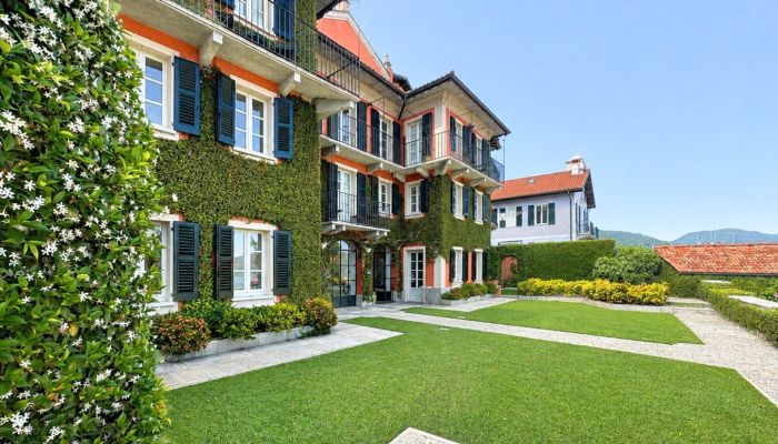 Period mansion for sale 28824 Oggebbio, Piedmont