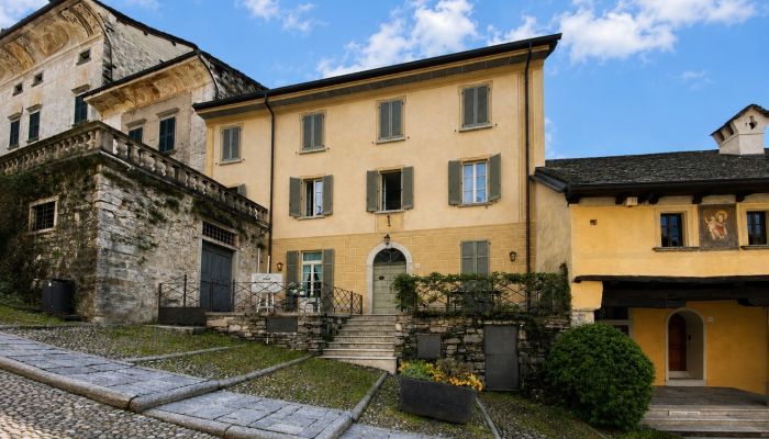 Period apartment for sale Orta San Giulio, Piedmont