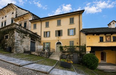 Period apartment Orta San Giulio, Piedmont