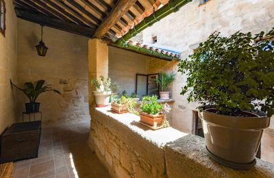 Historic property for sale Uzès, Occitania, Photo 28/32