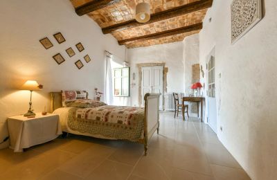 Historic property for sale Uzès, Occitania, Photo 18/32