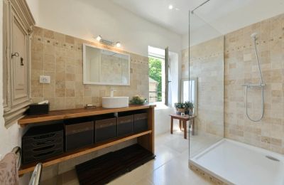 Historic property for sale Uzès, Occitania, Photo 26/32