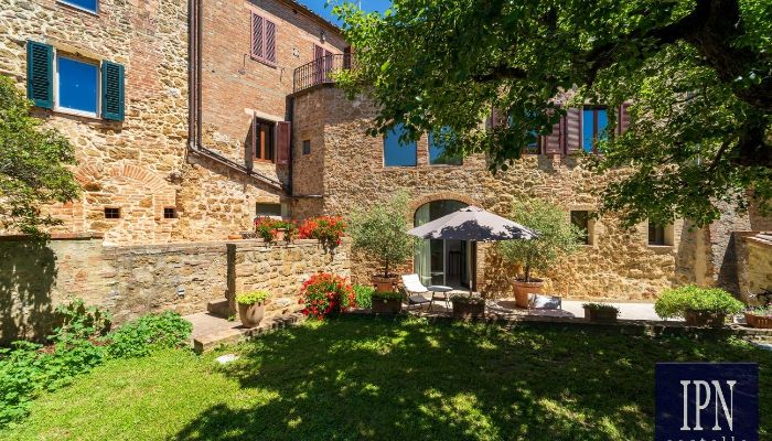 15th-Century home in Castelmuzio