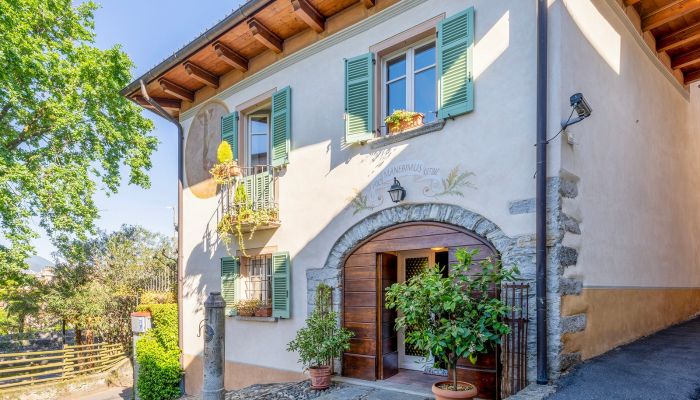Manor house for sale Verbano-Cusio-Ossola, Pallanza