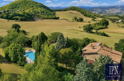 Historic estates, Gubbio Farmhouse - Country property in Umbria