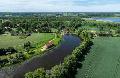 Historic estates, Historic Manor Brewery Building for Sale