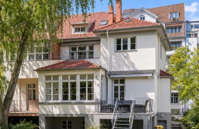 Historic estates, Part of a historic villa in an established Berlin neighborhood