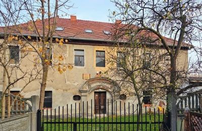 Historic estates, Historic building in Żary - hotel or residential project in a central location