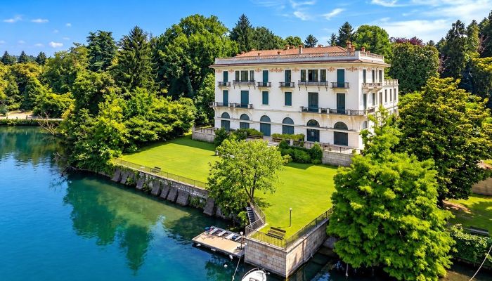 Period mansion Castelletto Sopra Ticino, Piedmont