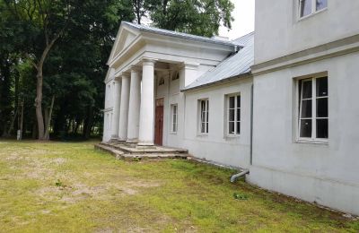 Manor House for sale Błaszki, Łódź Voivodeship:  Vorderansicht