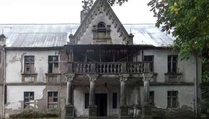 Castle for sale Łęg, Greater Poland Voivodeship,  Poland