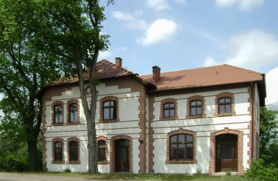 Country home for sale Pleszew, Greater Poland,, Front view