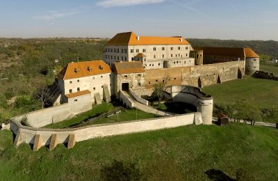 Character Properties, Medieval Castle in South East of Czechia