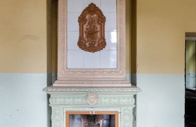 Castle for sale 77-304 Gockowo, Pałac Gockowo, Pomerania, Tiled Stove