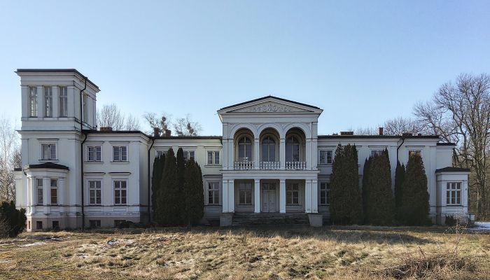 Castle for sale Lubstów, Greater Poland,  Poland